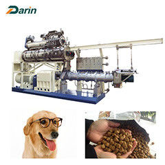 Máquina de 5 toneladas da extrusora dos alimentos para animais de estimação 150kg/Hr do controle do PLC para deleites do cão
