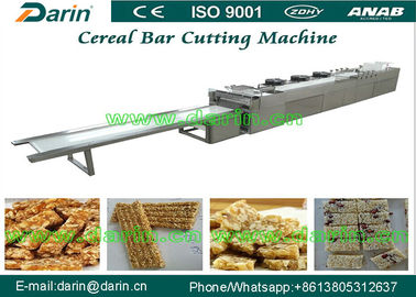 Barra de aço inoxidável automática do cereal que faz a máquina, máquina do cortador da barra de chocolate do sésamo
