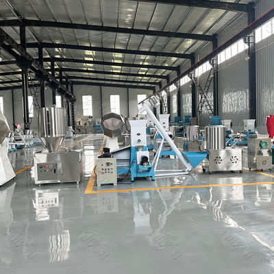 torrador do alimento para cães de 5300 x de 1100 x de 2300mm/máquina extrusora dos alimentos para animais de estimação com o CE habilitado