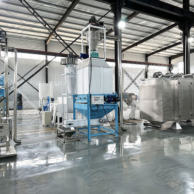 Carne, feijões, animal de estimação vegetal que mastiga a máquina da extrusão do alimento com gêmeo - parafuso