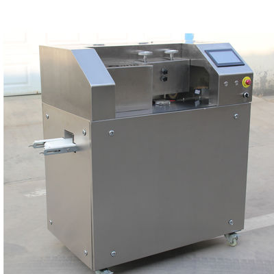 A máquina do deleite do ANIMAL DE ESTIMAÇÃO dos Ss única/cor do dobro trata a produção da pastilha elástica