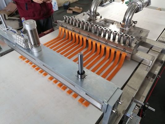 Tipo frio máquina expulsando da extrusão da vara da carne