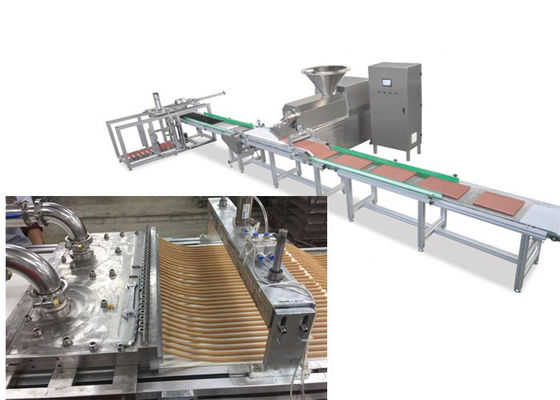 A carne natural da carne de vaca seca dos petiscos da vara do cão descasca a máquina de corte das varas da carne