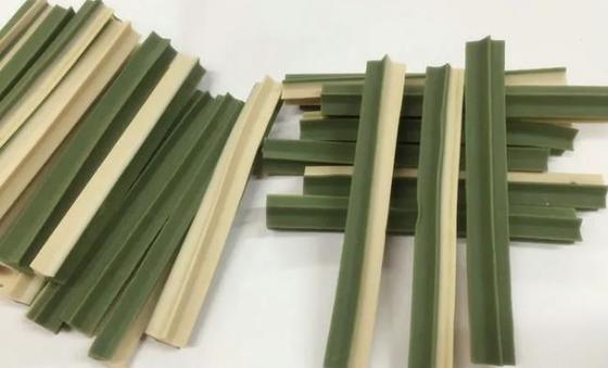Máquina de extrusão de alimentos para cachorros de mascar 100 kg/h Para amido de milho, pó de carne