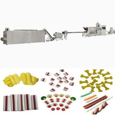 Animal de estimação que mastiga a máquina de processamento do petisco/a máquina extrusora da alimentação
