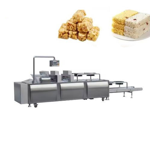Barra do cereal dos arrozes tufados que forma a máquina com consumo de baixa energia
